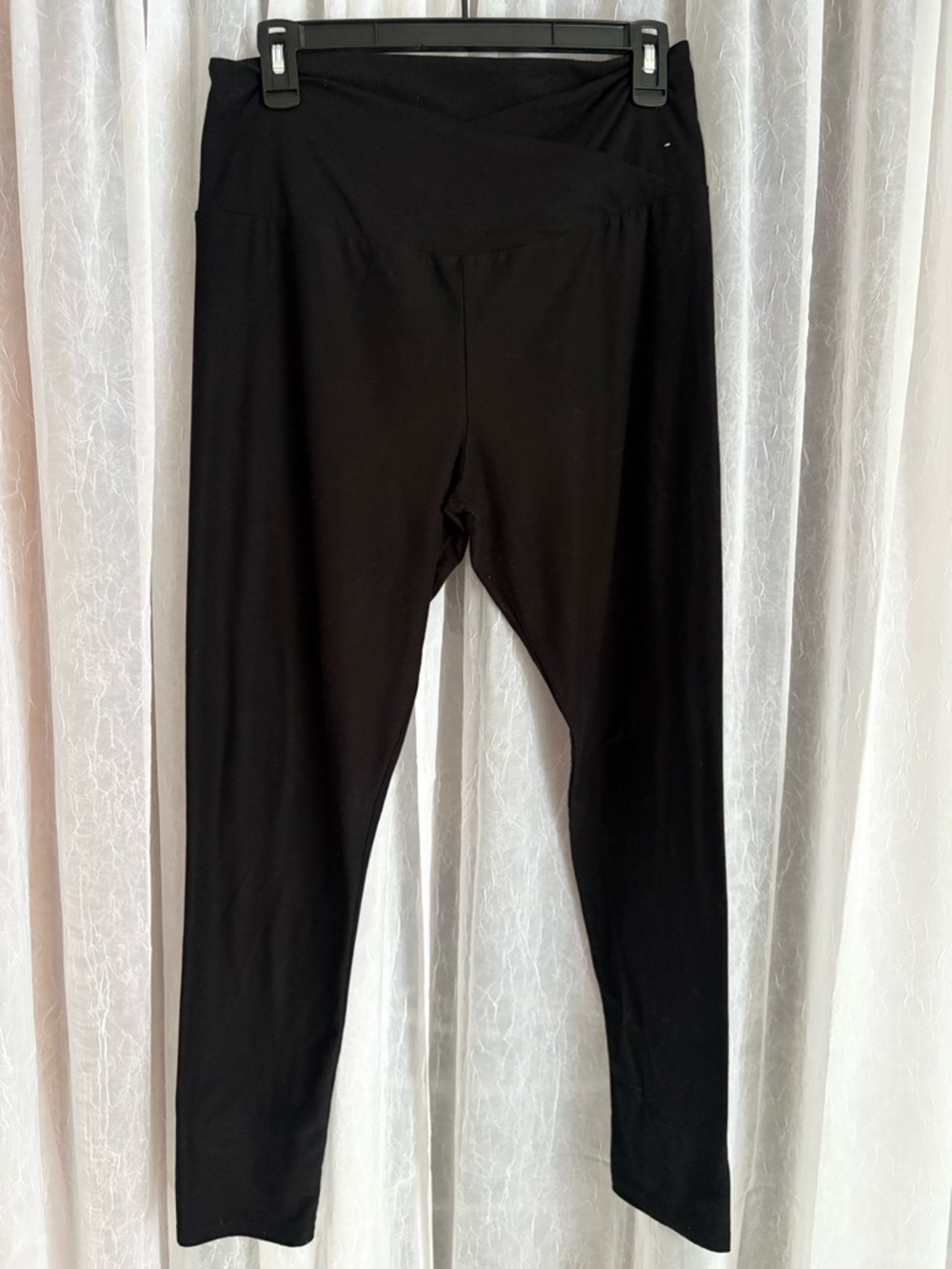 ✨3 SET✨No Boundaries Black Criss Cross Front Leggings